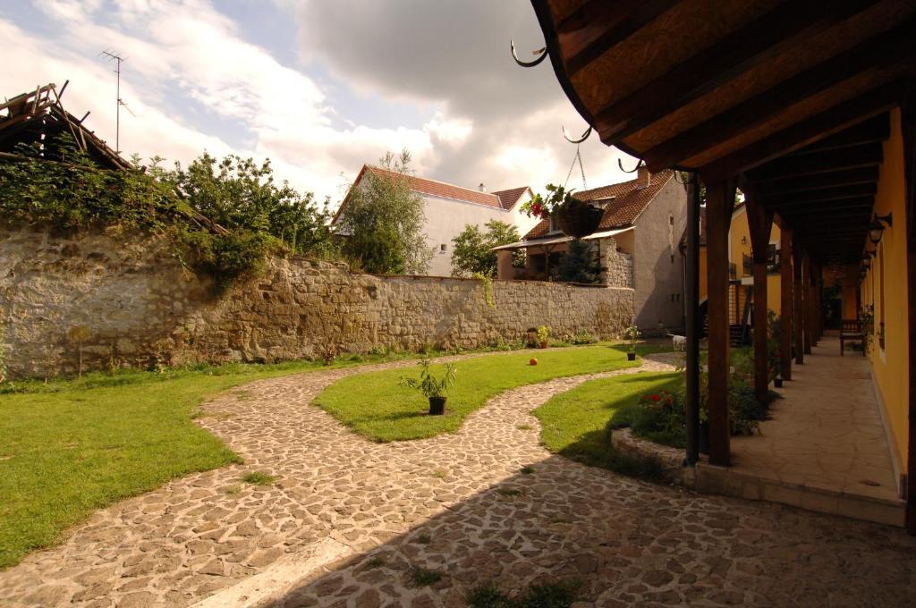 Életfa Vendégház Eger Esterno foto